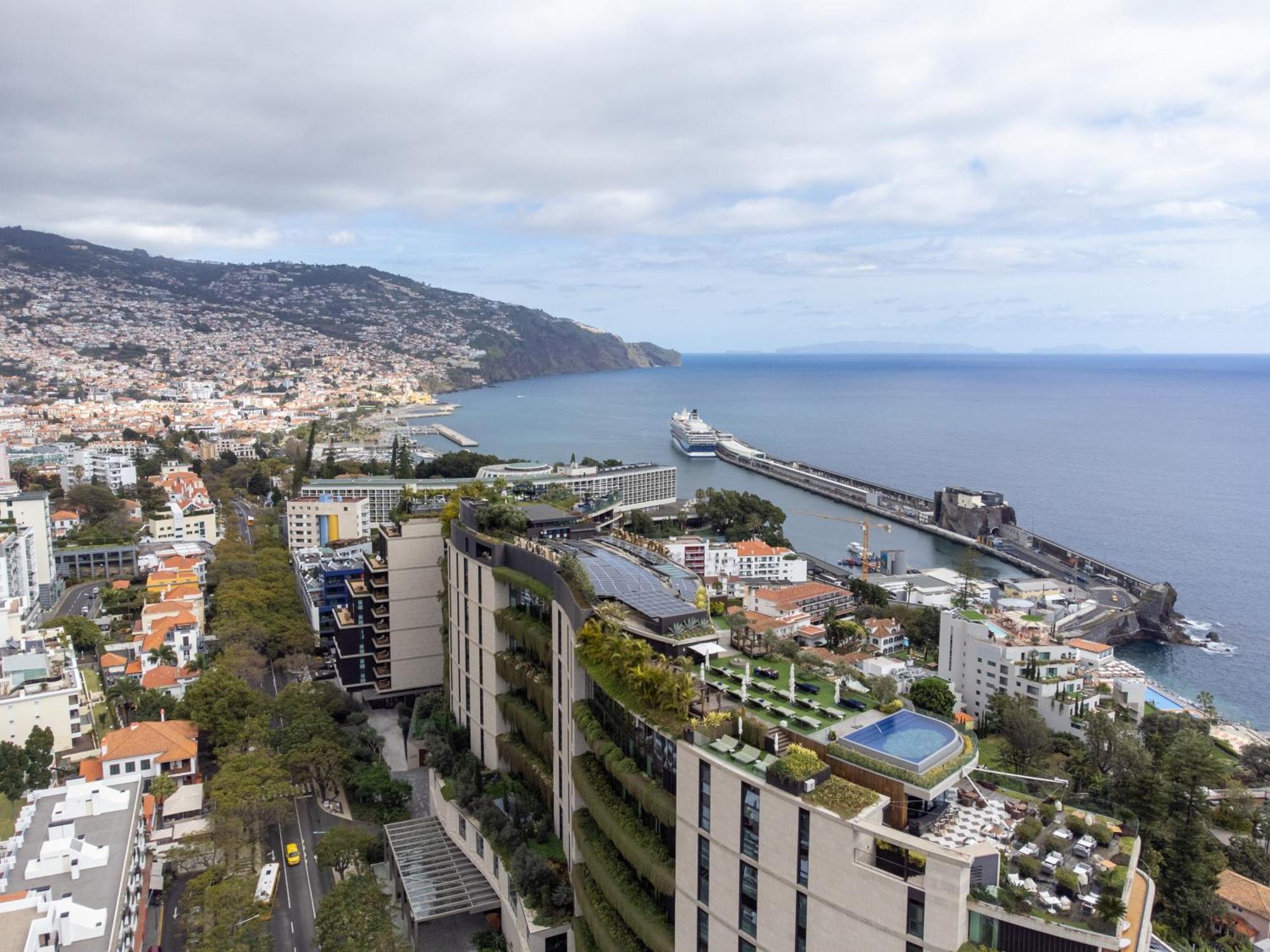 Social Lodge - Hollywood Funchal  Luaran gambar